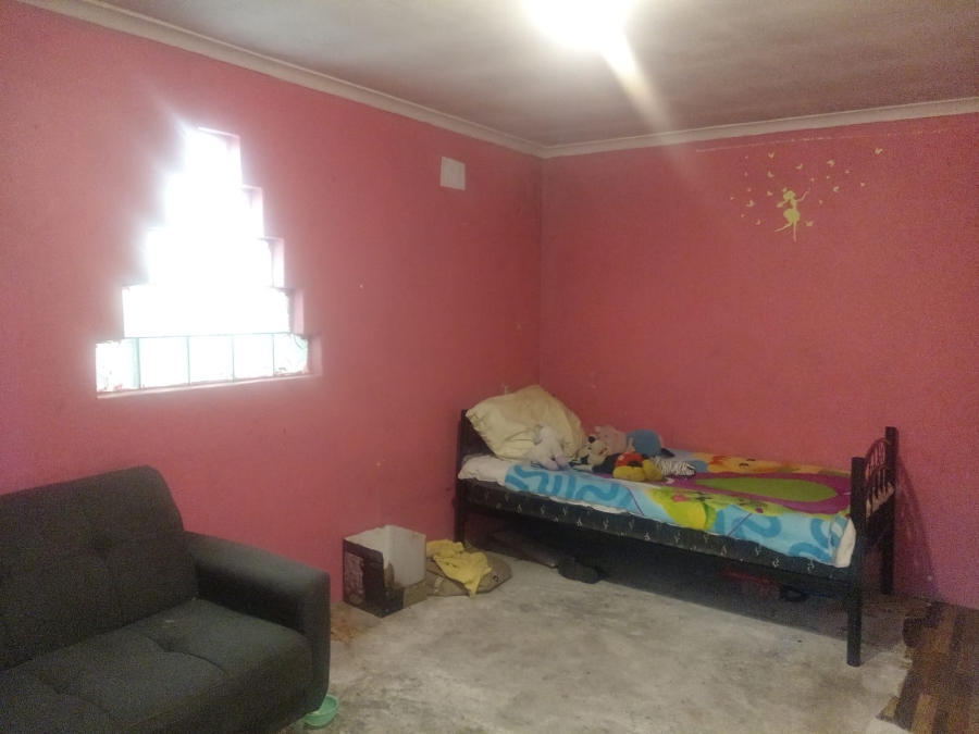 3 Bedroom Property for Sale in Lentegeur Western Cape